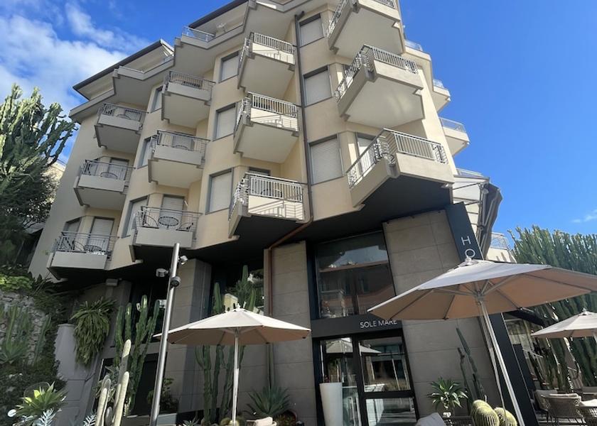 Liguria Ventimiglia Facade