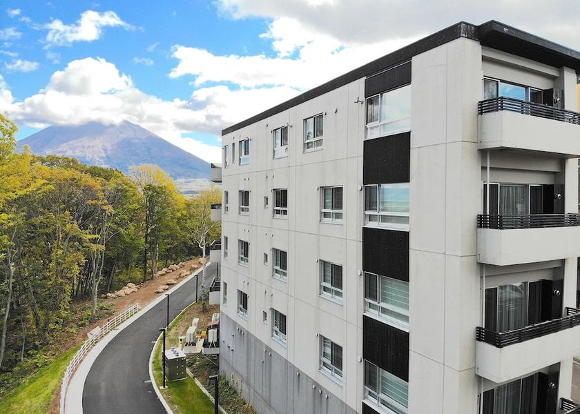 Hokkaido Kutchan Exterior Detail