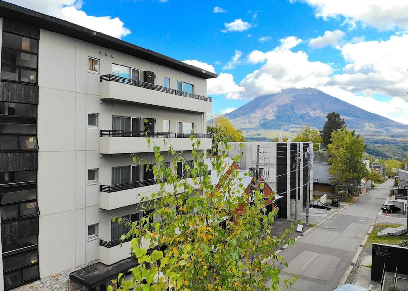 Hokkaido Kutchan Facade