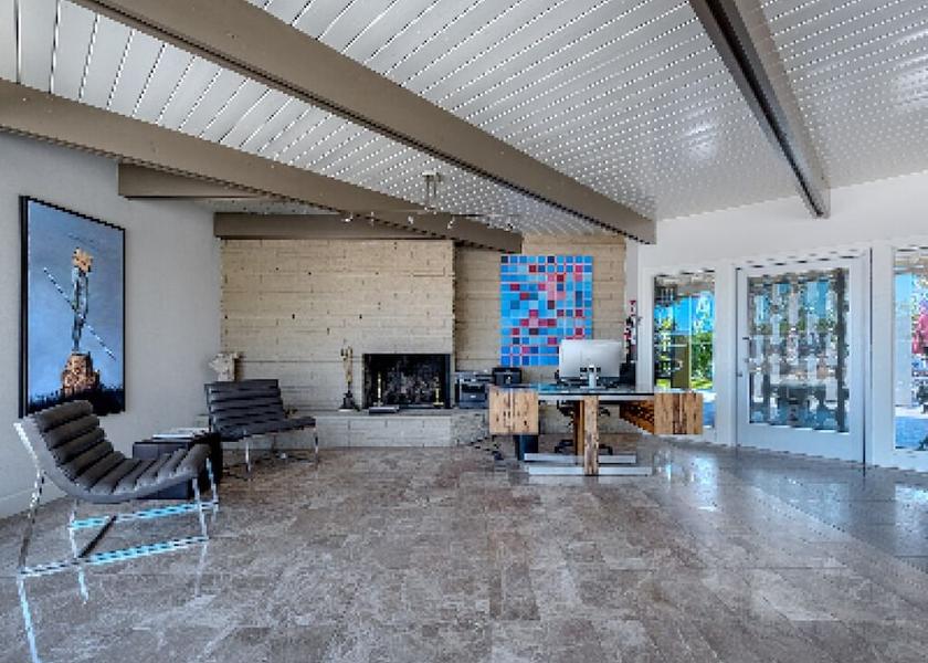 California Palm Springs Amenity