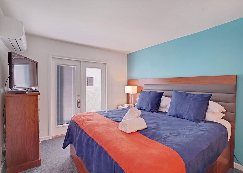 California Palm Springs Room