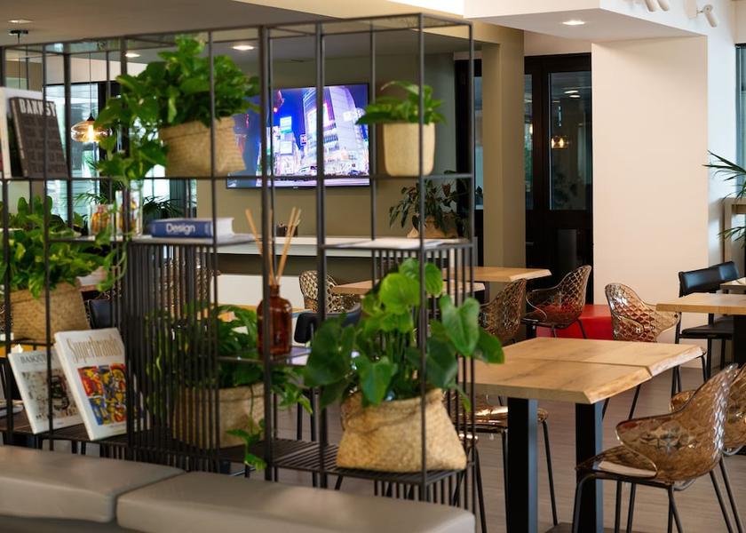 Lombardy Agrate Brianza Bar