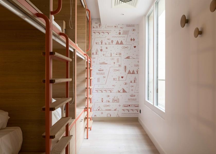 Nouvelle-Aquitaine Bordeaux Room