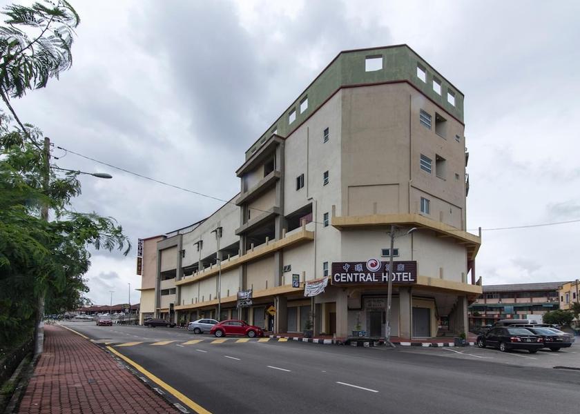 Negeri Sembilan Bahau Exterior