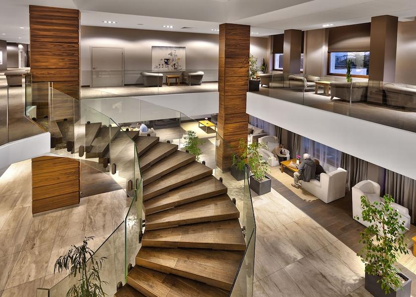  Sandanski Interior Entrance