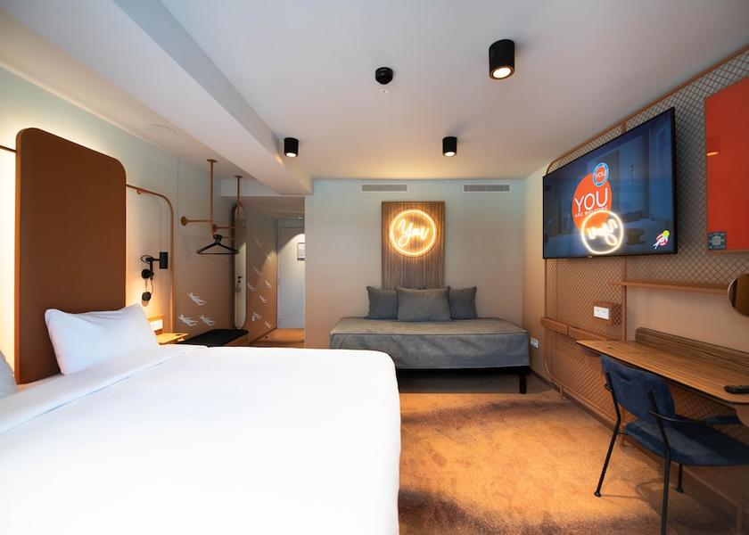 Normandy Deauville Room