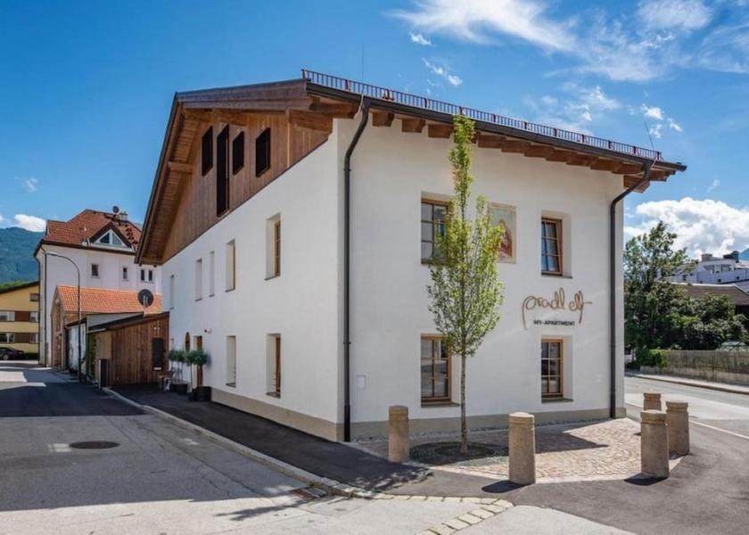 Tyrol Innsbruck Front of property