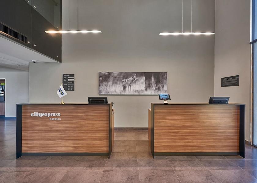 Sonora Hermosillo Reception