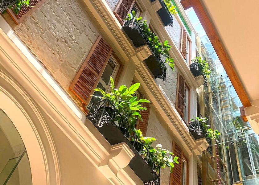 Central Province Kandy Exterior Detail