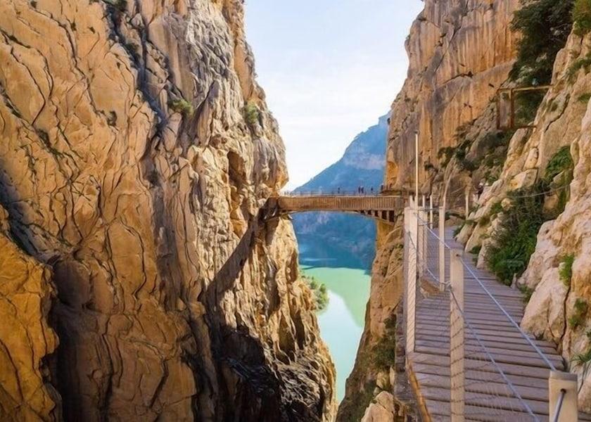 Andalusia Álora Point of interest