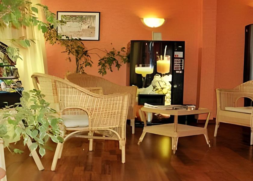 Var Toulon interior view