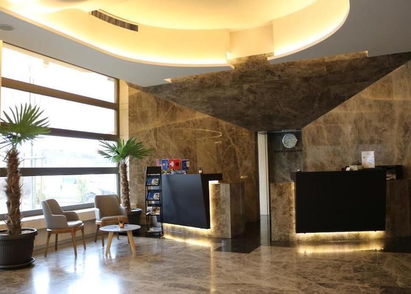 Kosovo Pristina Lobby