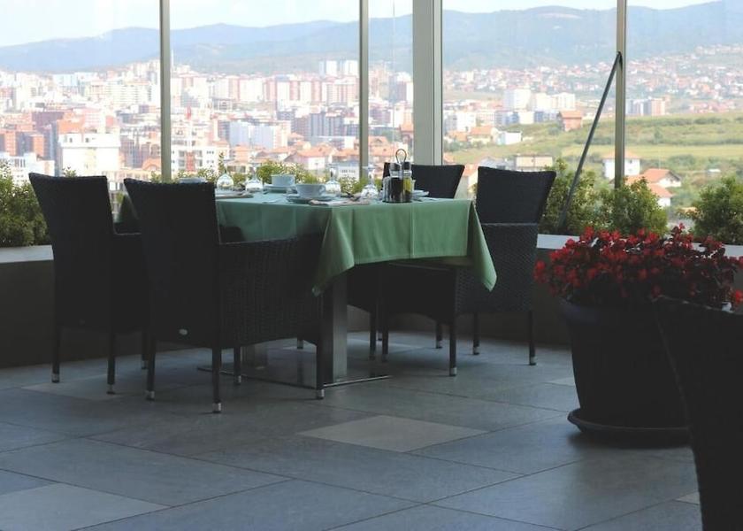 Kosovo Pristina Breakfast Area