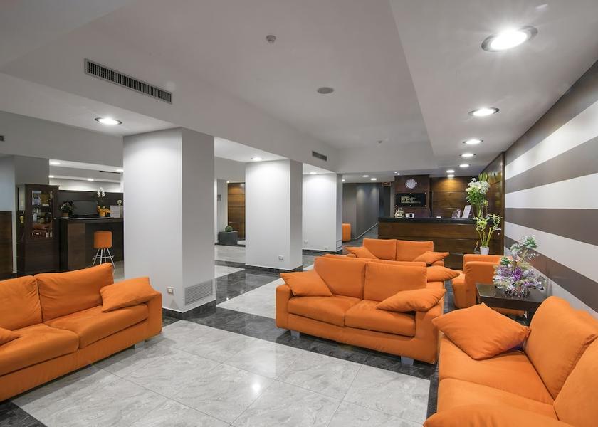 Tuscany Terranuova Bracciolini Lobby