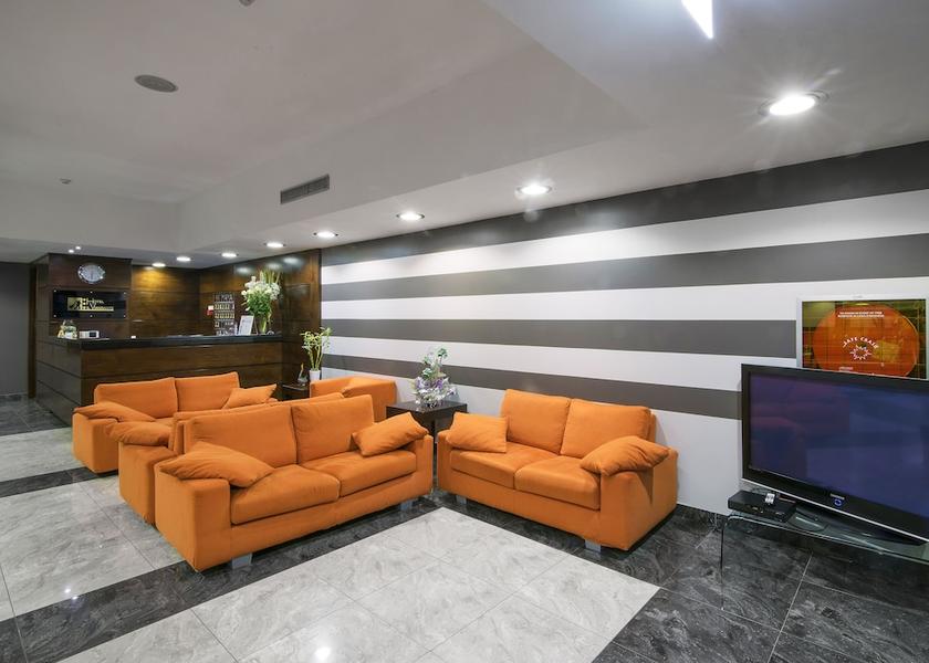 Tuscany Terranuova Bracciolini Lobby