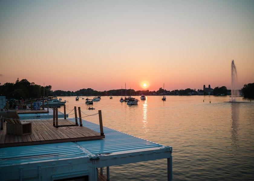 Quebec Salaberry-de-Valleyfield Lake