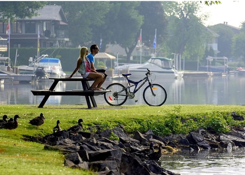 Quebec Salaberry-de-Valleyfield Lake