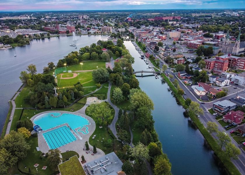 Quebec Salaberry-de-Valleyfield Exterior Detail