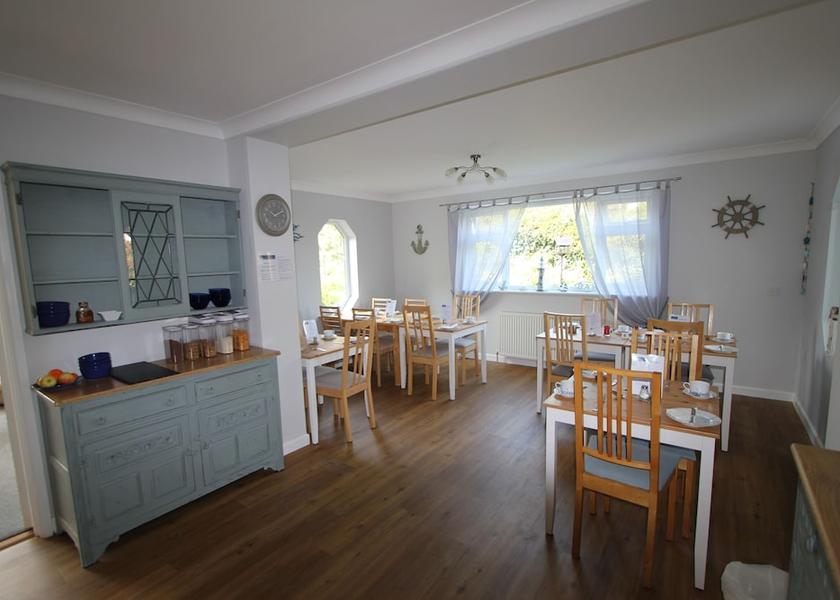 England St Ives Breakfast area