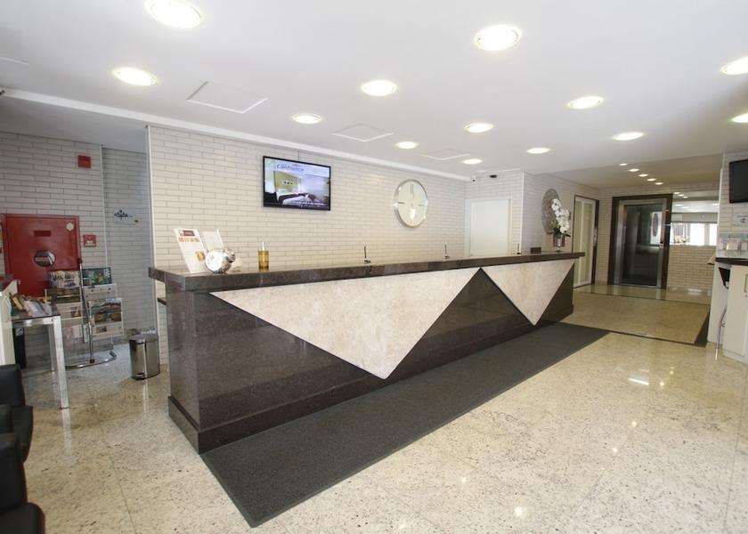 Paraná Curitiba Reception