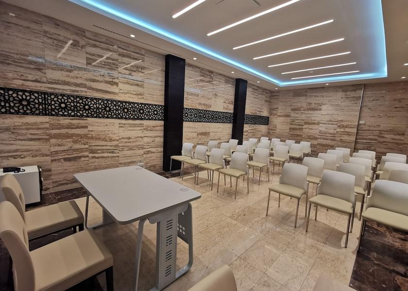  Algiers Meeting Room