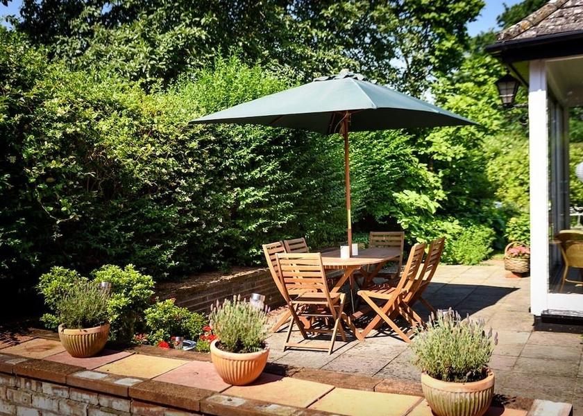 England Great Yarmouth Exterior Detail