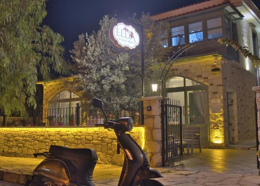 Izmir Çeşme Facade