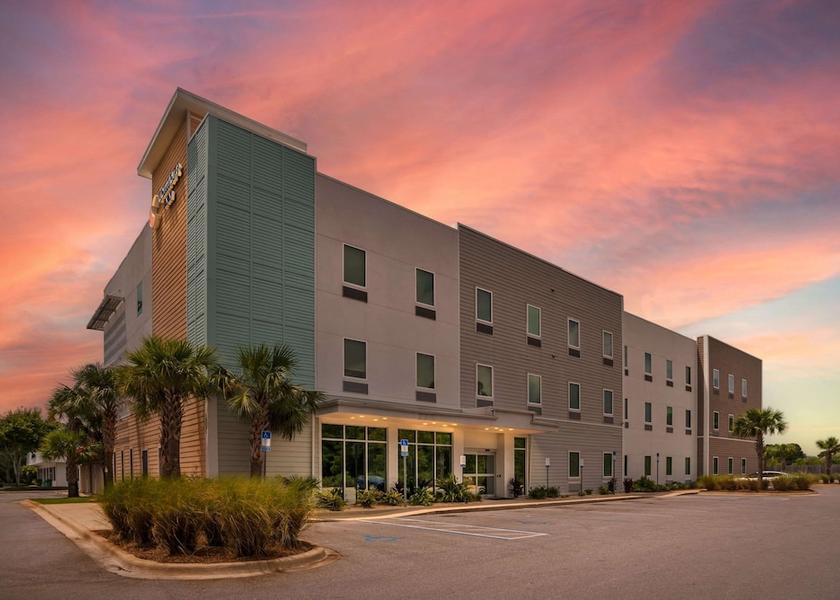 Florida Miramar Beach Exterior Detail