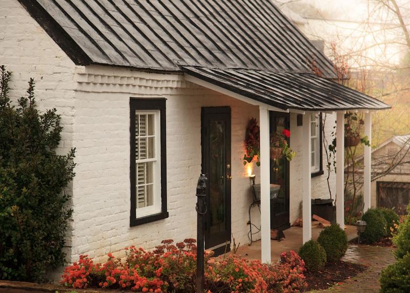 Virginia locust dale Room