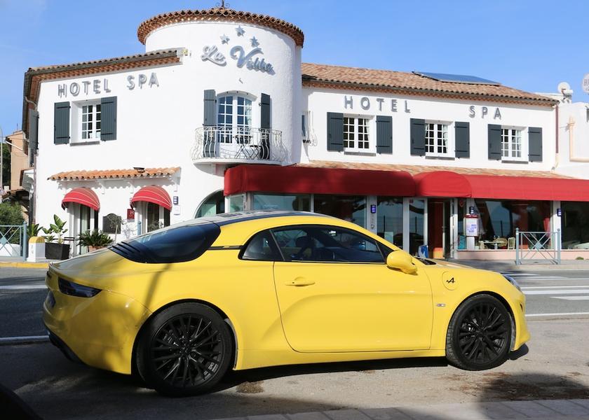 Var Sainte-Maxime Facade