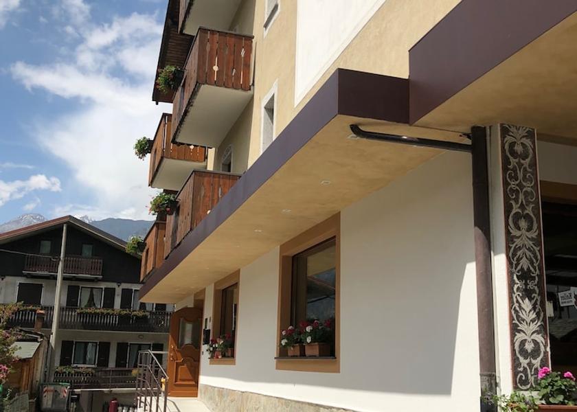 Lombardy Bormio Entrance