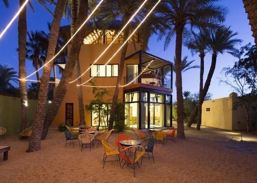 La Paz La Paz Facade