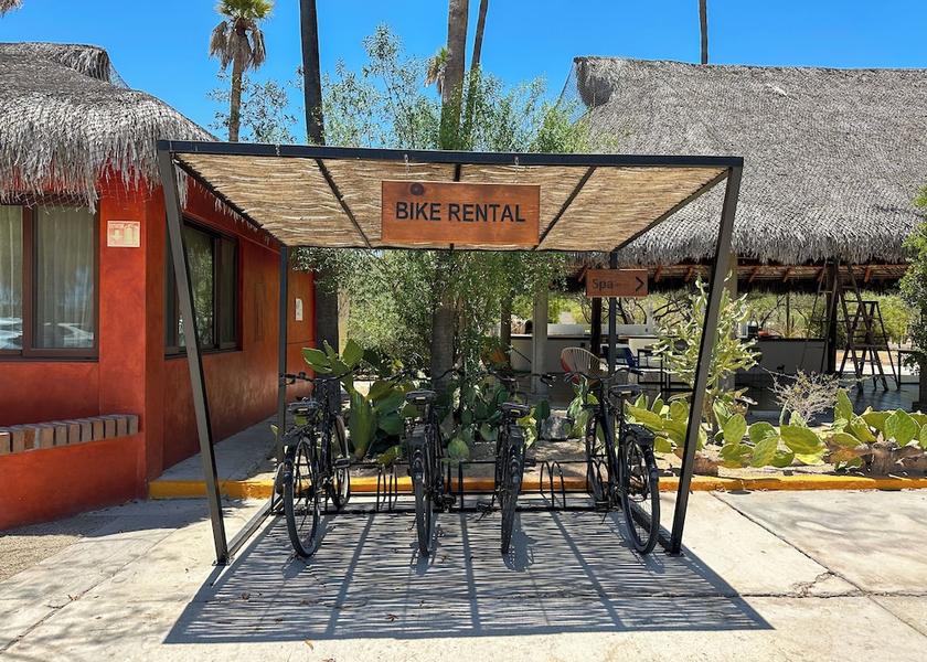 La Paz La Paz Exterior Detail