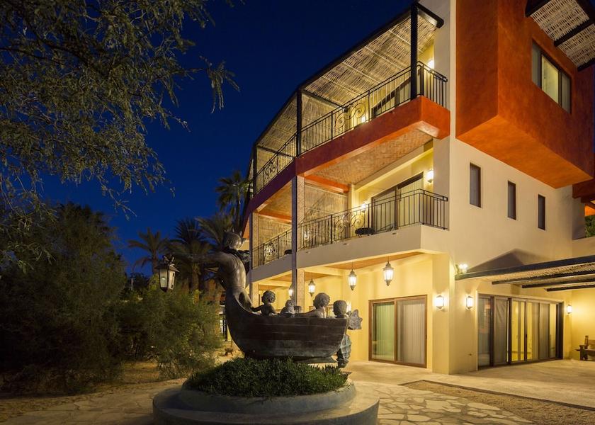 La Paz La Paz Facade