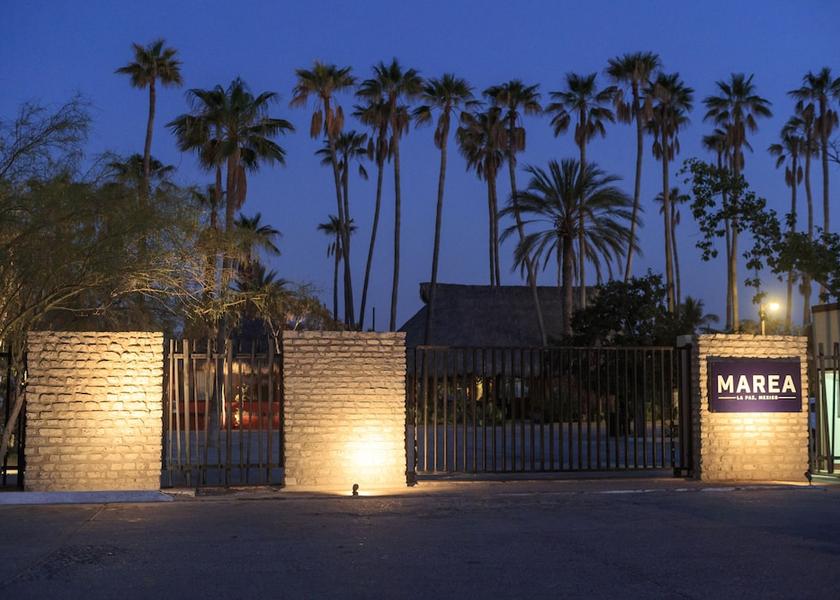 La Paz La Paz Facade