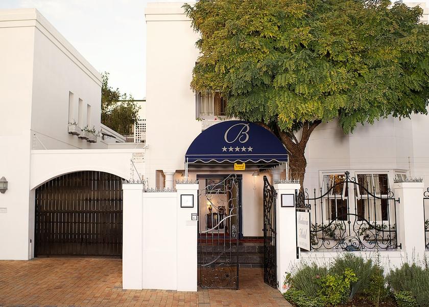 Western Cape Stellenbosch Property entrance