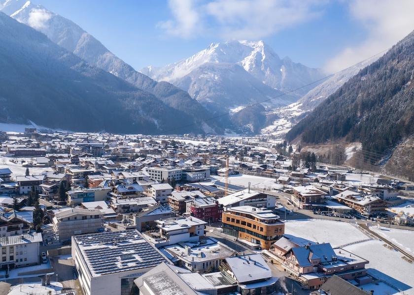 Tirol Mayrhofen Exterior Detail