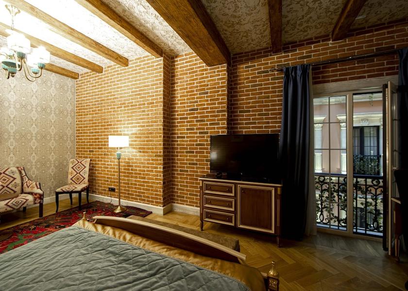  Baku Room