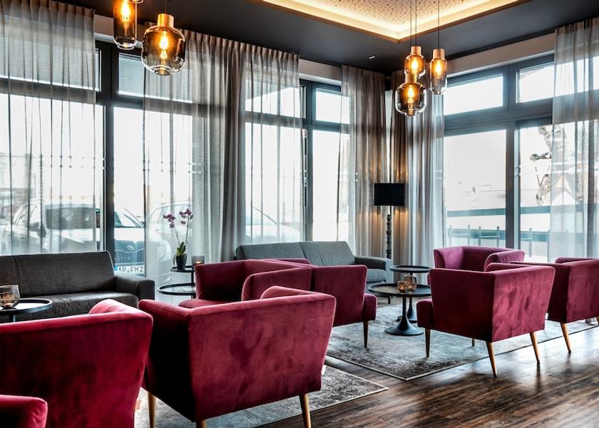 Bavaria Burgau Lobby