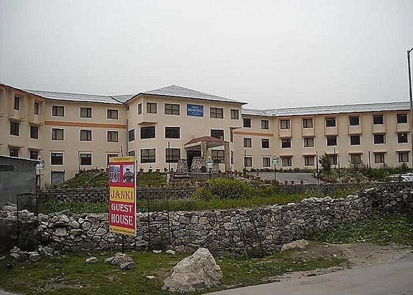 Uttarakhand Badrinath Hotel Exterior