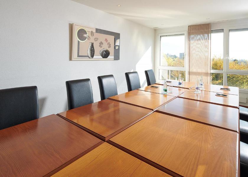 Canton of Vaud Vevey meeting room / ballrooms
