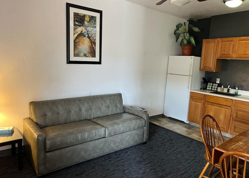 Utah escalante Living Area