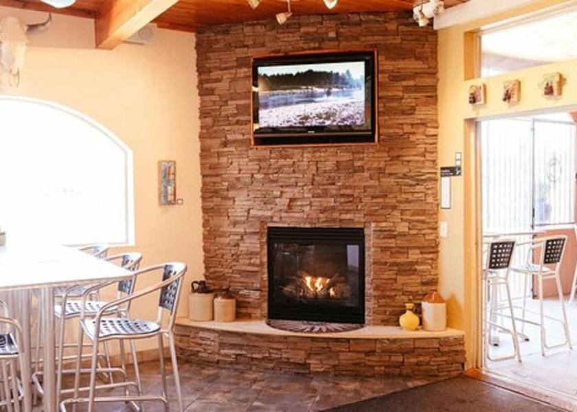 Utah escalante Interior Entrance