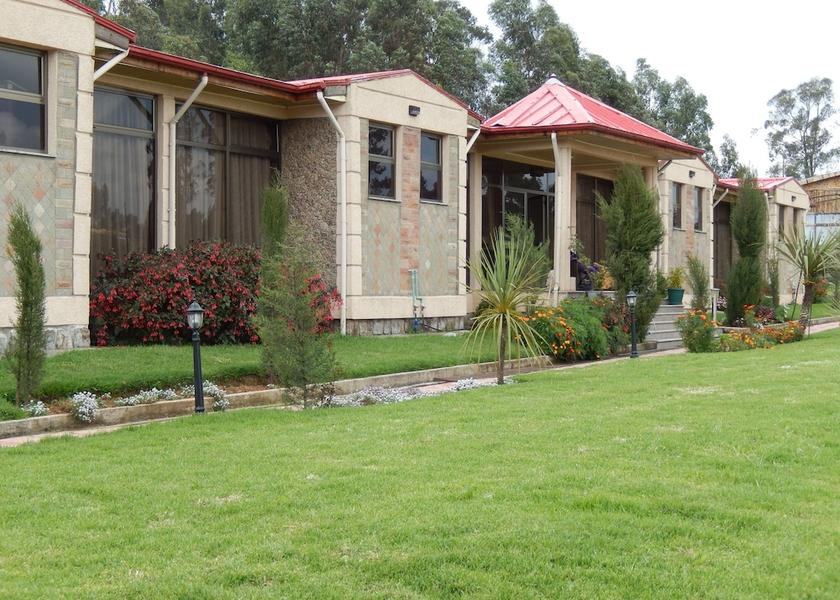  Sululta Exterior Detail