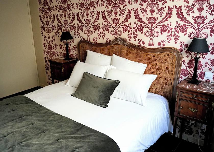 Nouvelle-Aquitaine Bordeaux Room