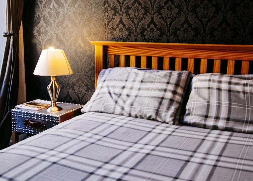 Scotland Edinburgh Room