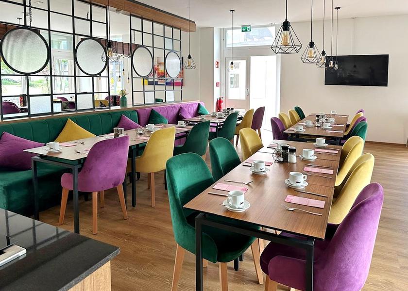 Hessen Ruesselsheim Breakfast area