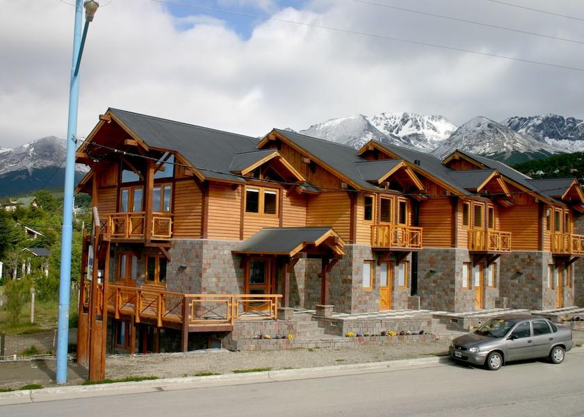 Magallanes Ushuaia Exterior Detail