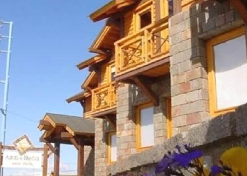 Magallanes Ushuaia Facade