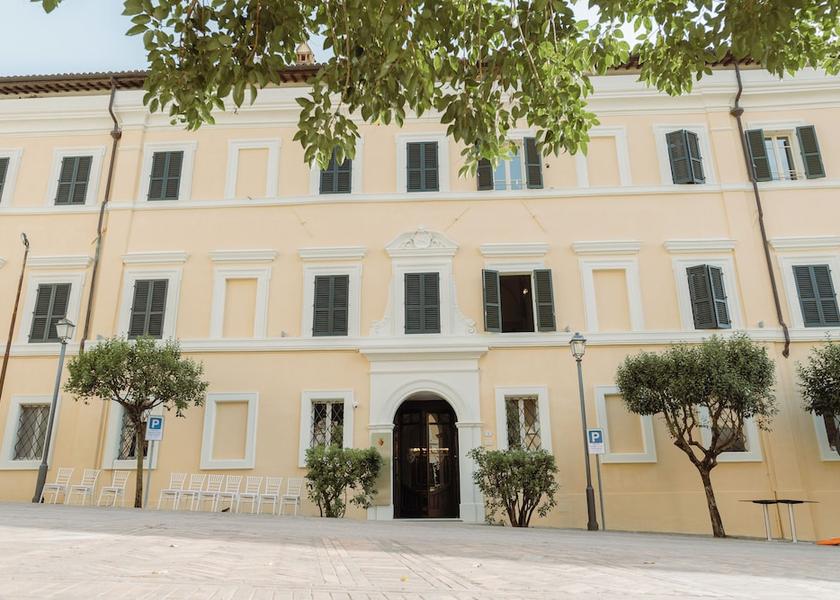 Umbria San Gemini Exterior Detail